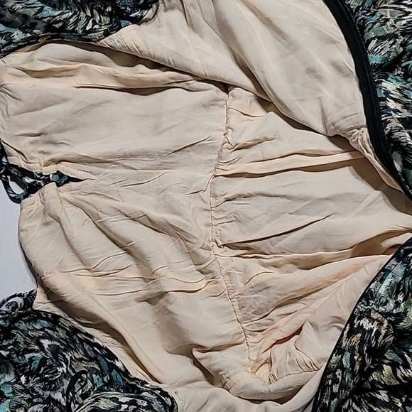 Miss Me Womens Print Ruffle Dress, Size Medium, Neck tied straps - Picture 10 of 10